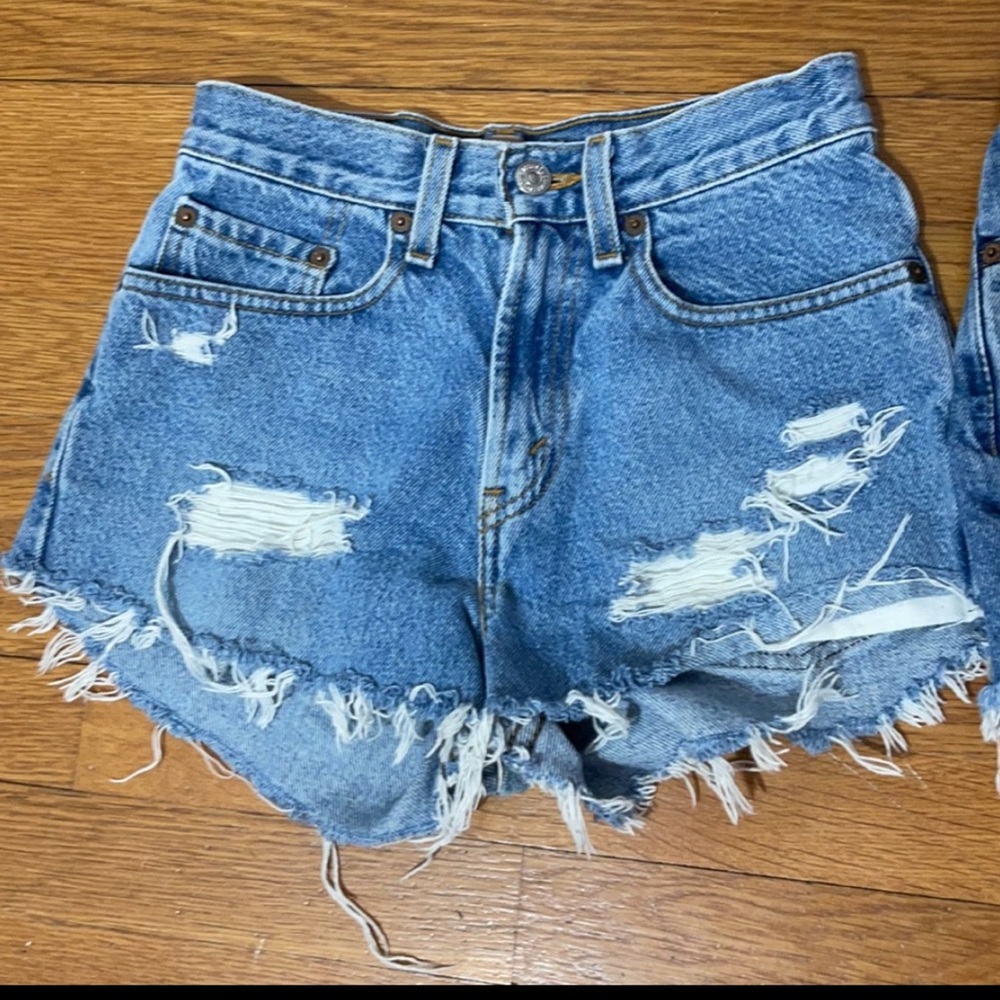 Levi’s short